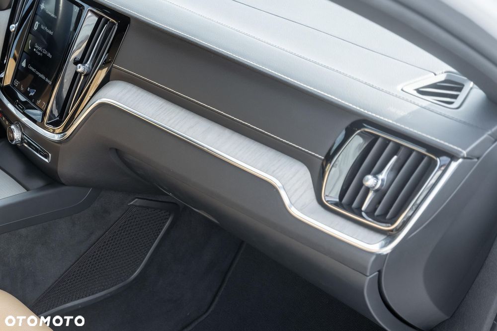 Volvo S60 T6 AWD Geartronic Summum - 25