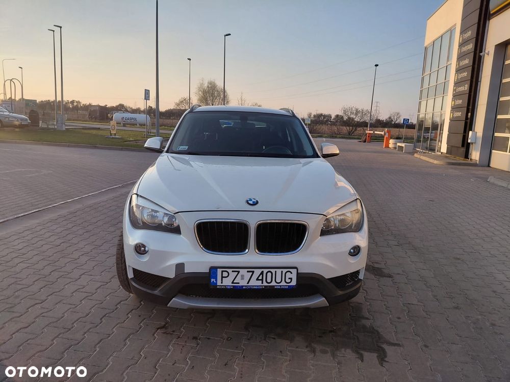 BMW X1 xDrive18d - 23
