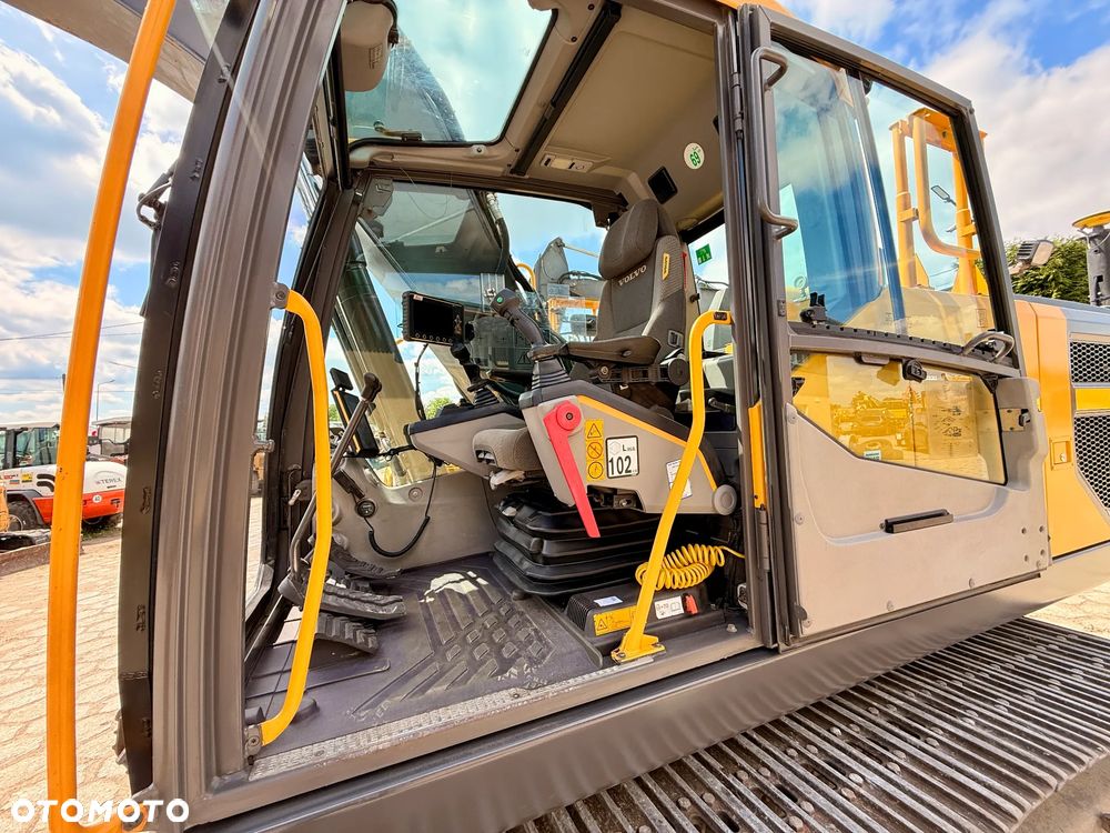 Volvo EC220EL koparka gąsienicowa, 3D Leica MCP80, głowica Engcon - 8