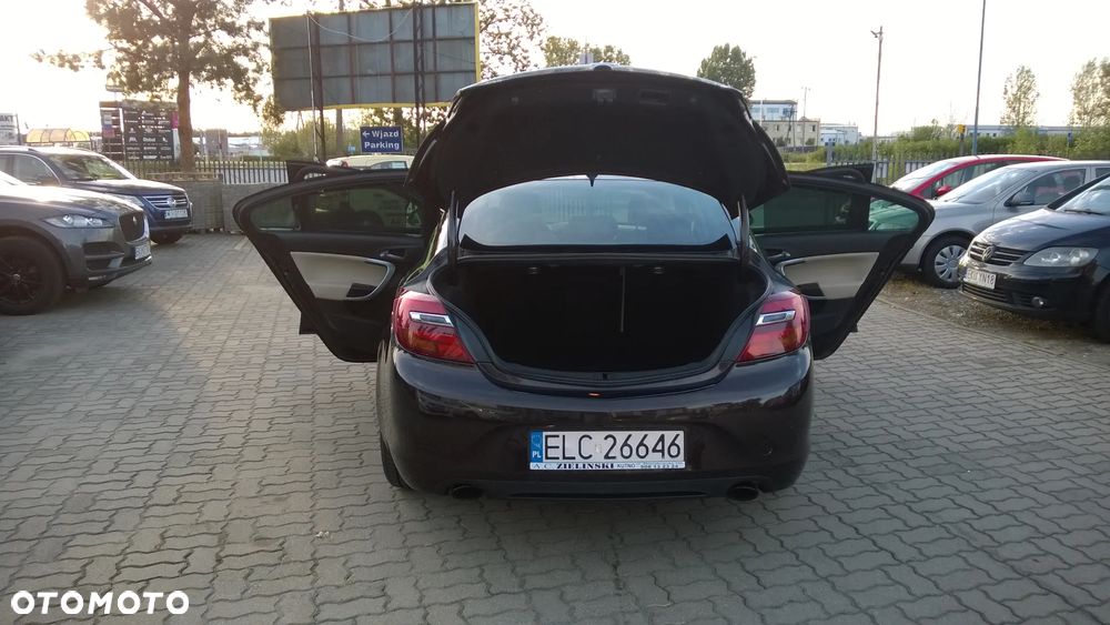 Opel Insignia 2.0 T Executive 4x4 - 18