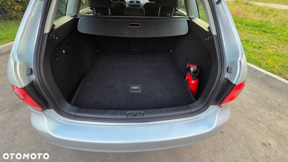 Volkswagen Golf 1.6 TDI Comfortline - 21