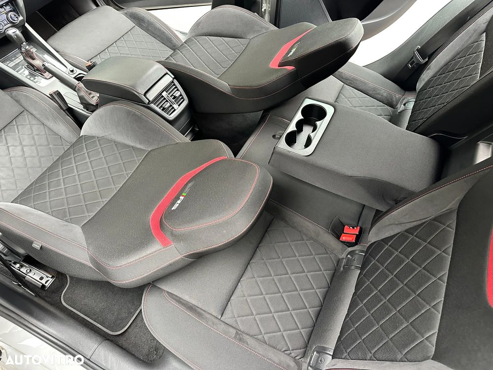 Skoda Octavia Combi 2.0 TDI 150 CP DSG Sportline - 10
