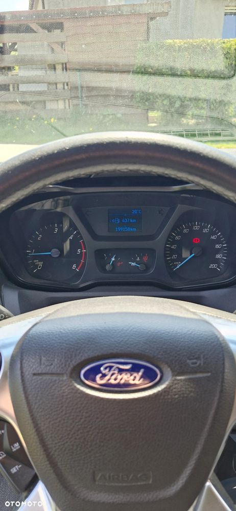 Ford Transit - 13