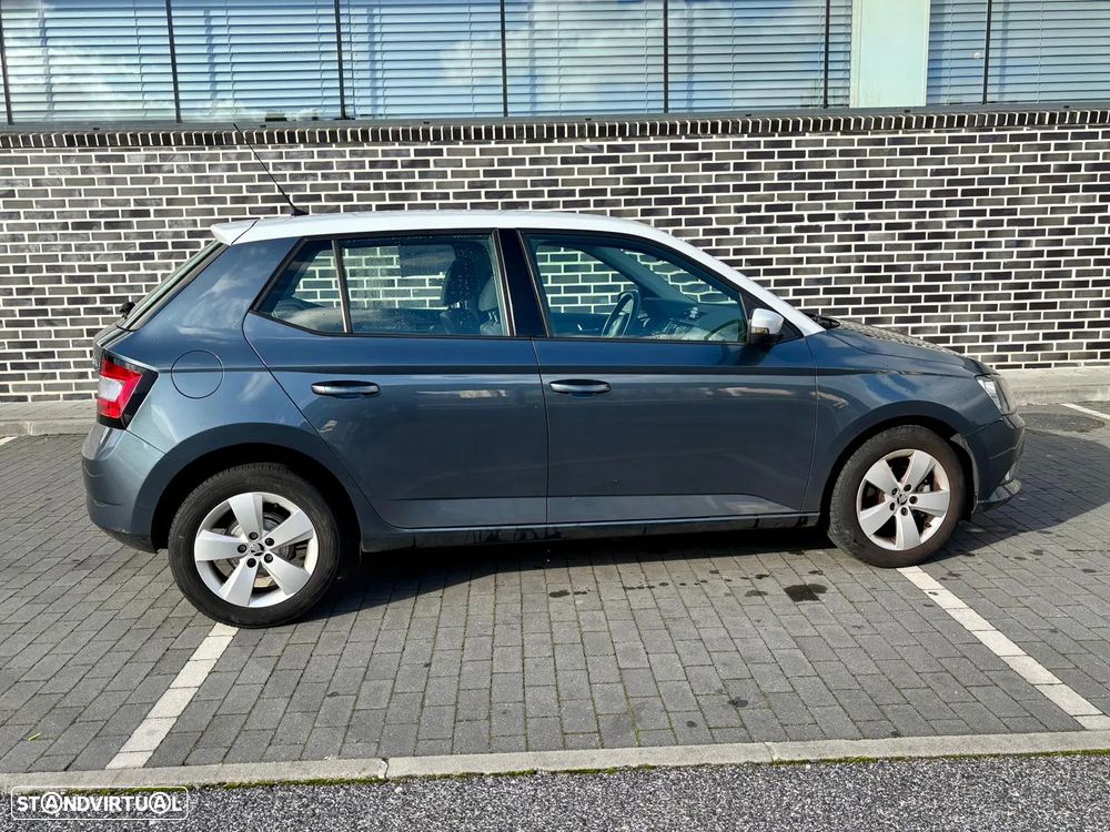 Skoda Fabia 1.0 Active - 6