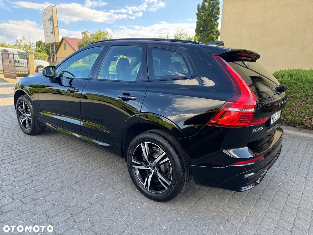 Volvo XC 60 B4 D R-Design - 8