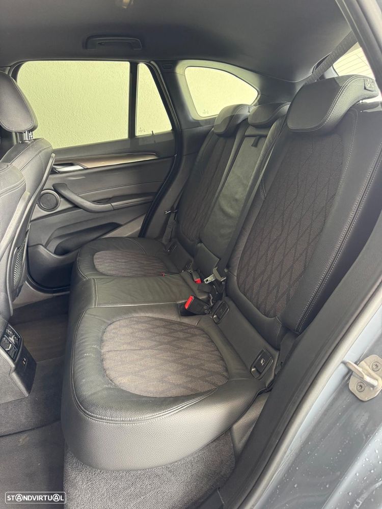 BMW X1 25 e xDrive - 13