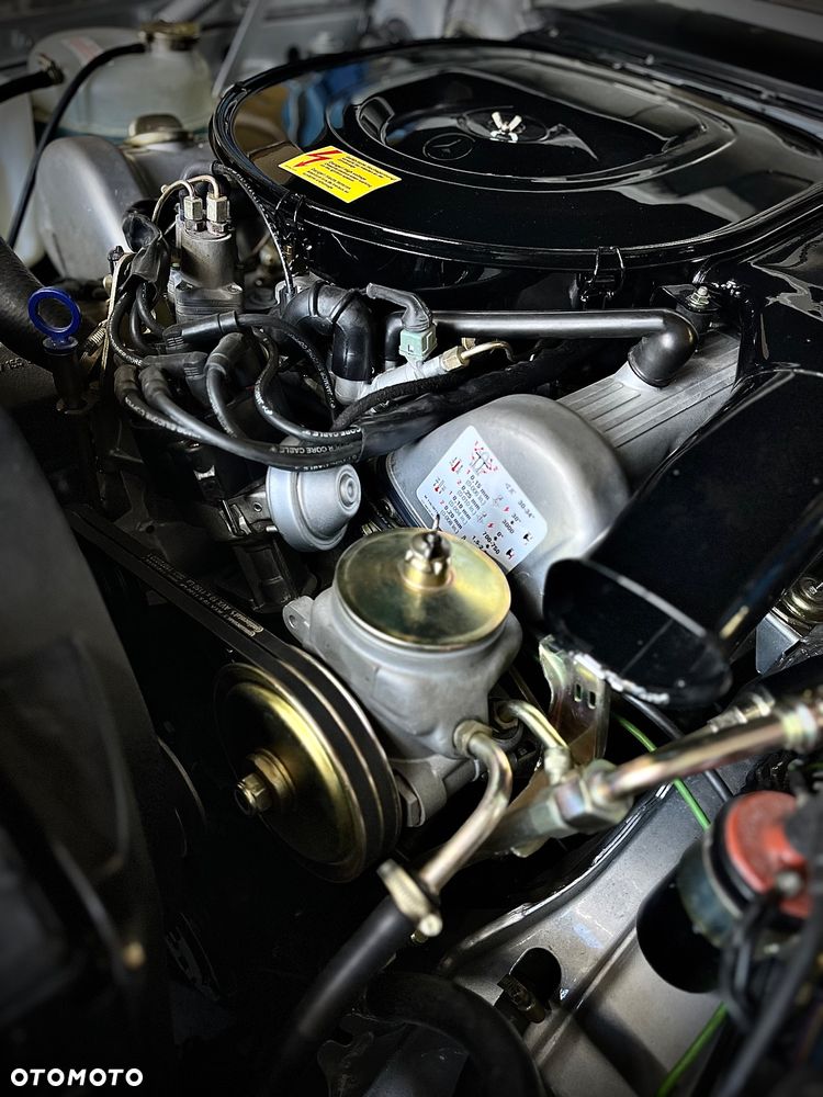 Mercedes-Benz SLC - 16