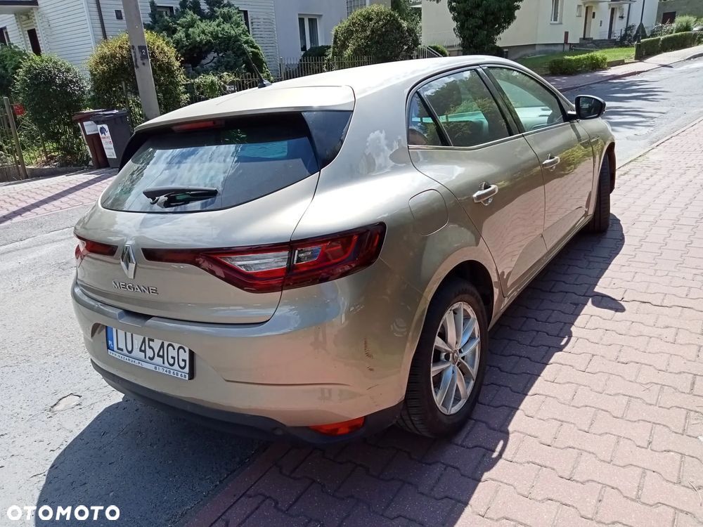 Renault Megane 1.6 SCe Life - 9