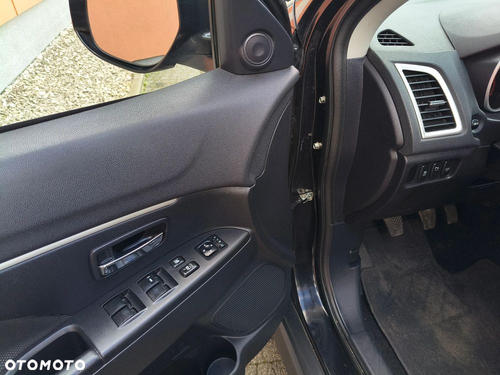 Mitsubishi ASX 1.6 2WD Diamant Edition - 15