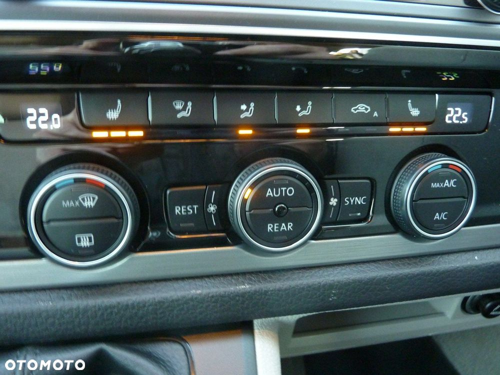 Volkswagen California - 16