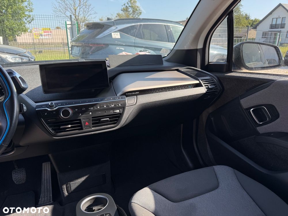 BMW i3 (120 Ah) - 11