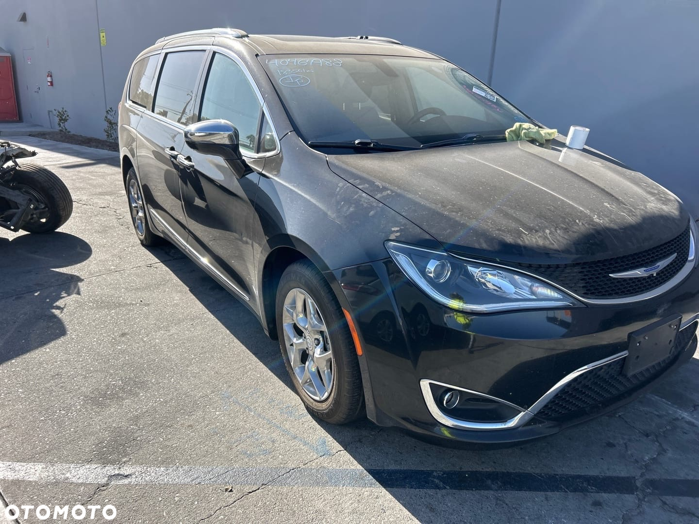 Chrysler Pacifica - 9