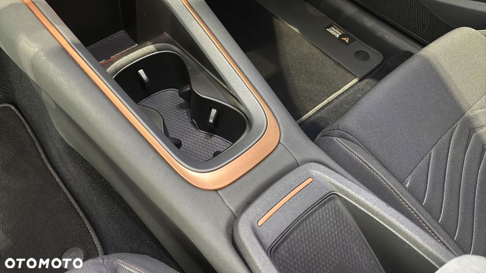 Cupra Born - 16