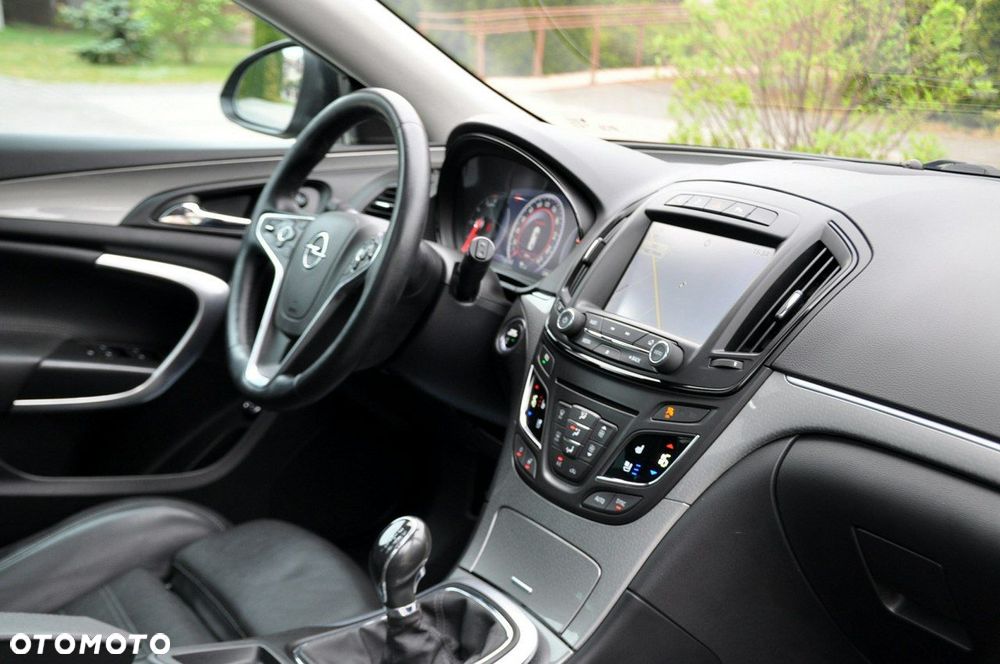 Opel Insignia - 17