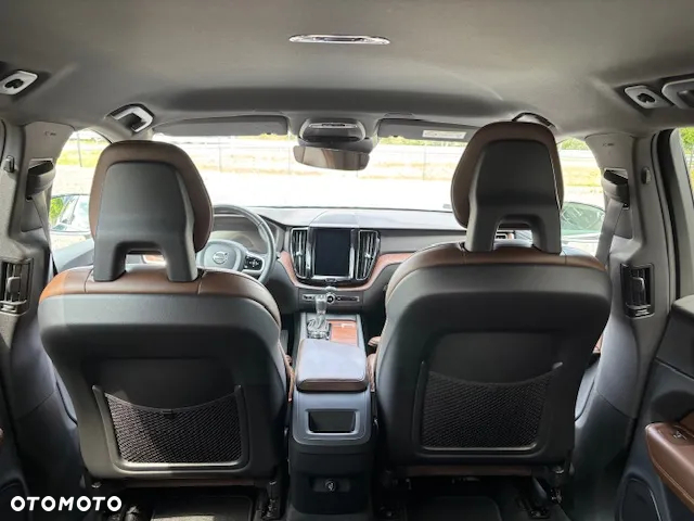 Volvo XC 60 T5 AWD Inscription - 18