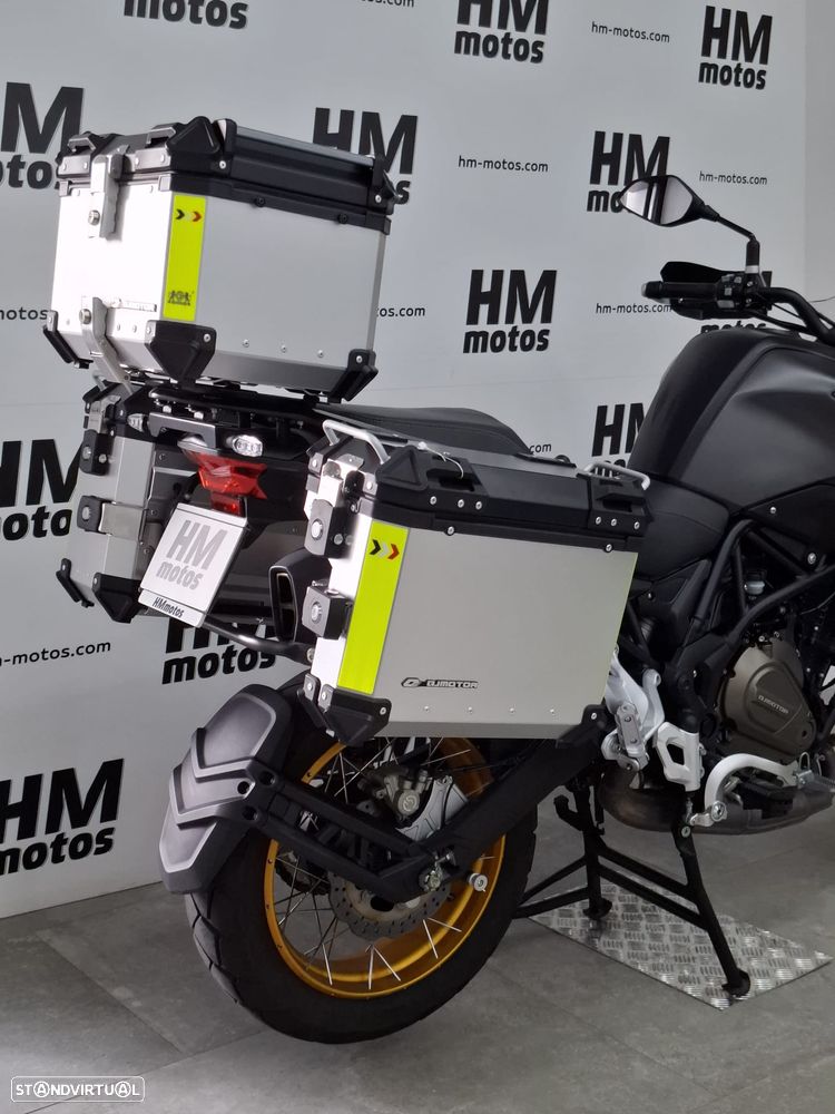 QJ Motor SRT 700 SX - 12