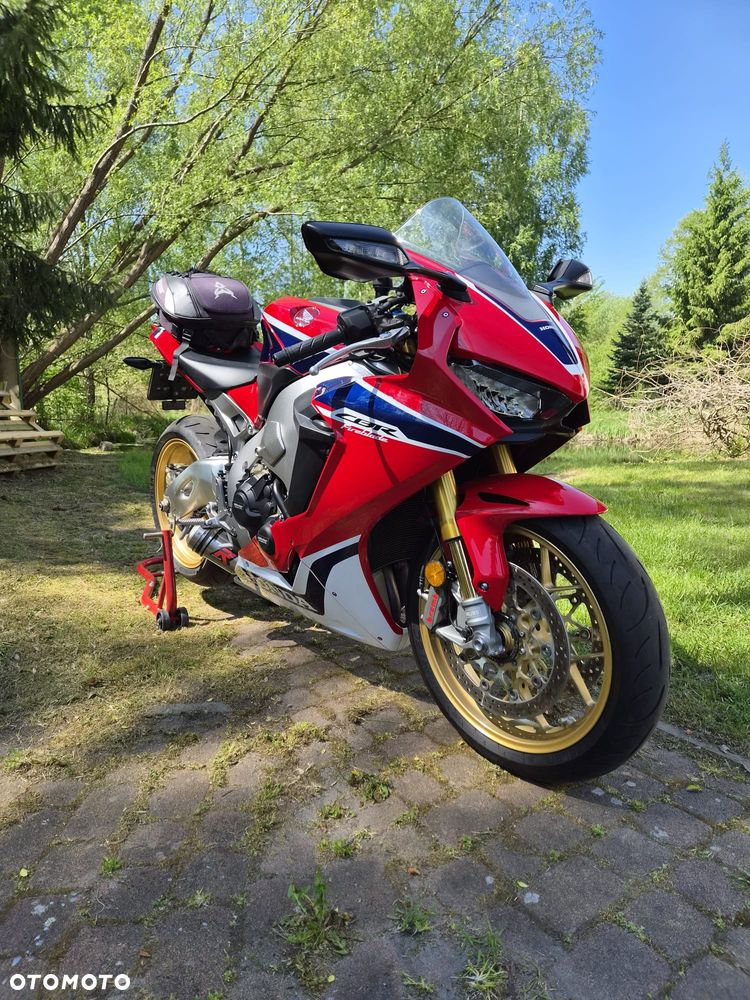 Honda CBR - 2