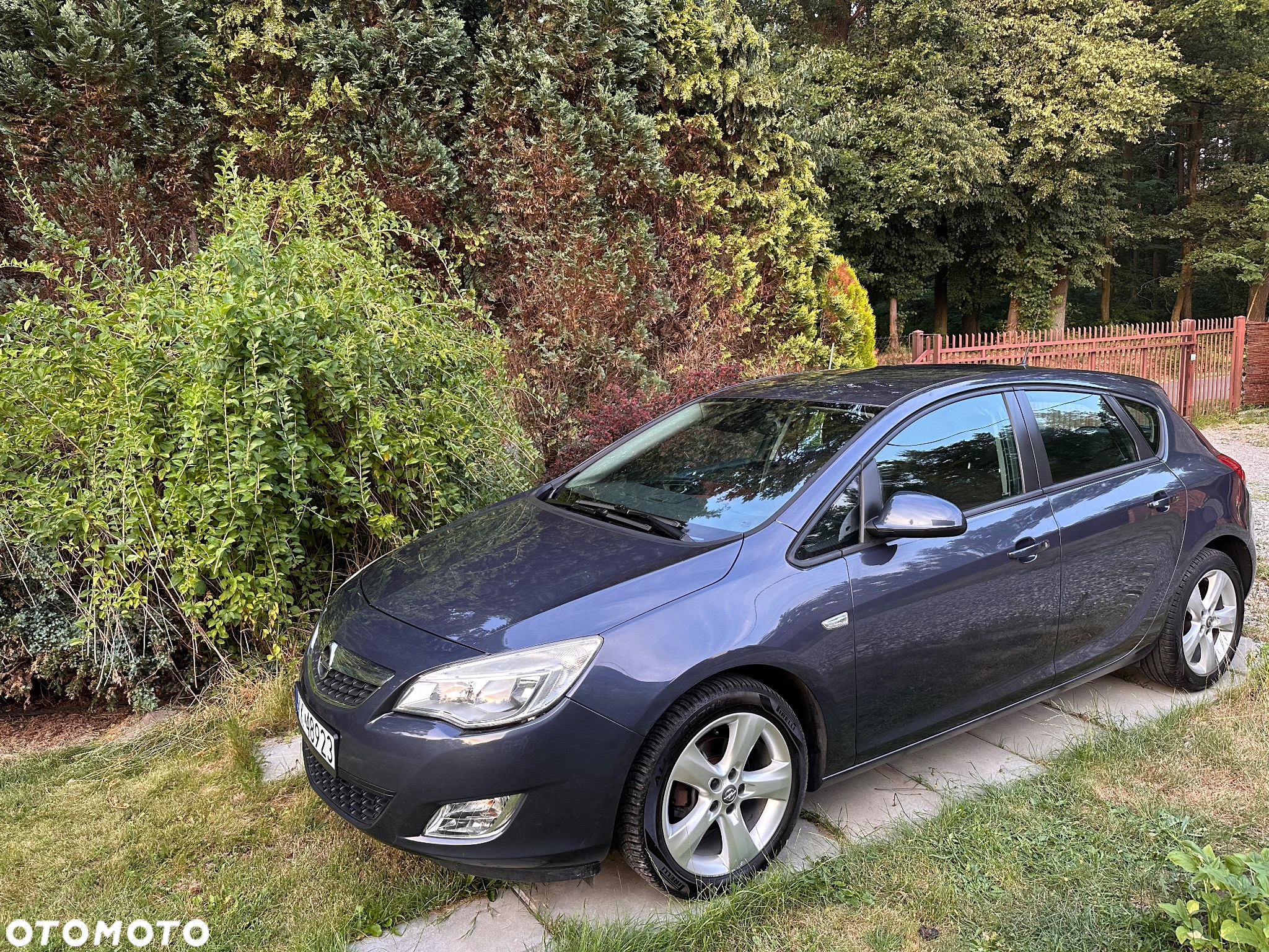 Opel Astra IV 1.4 T Essentia - 6