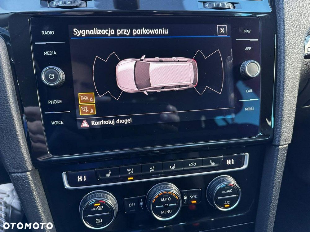 Volkswagen Golf VII 1.5 TSI BMT Evo Highline DSG - 27