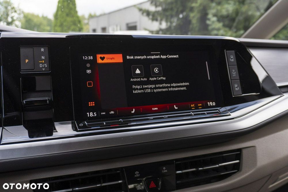 Volkswagen Multivan - 27