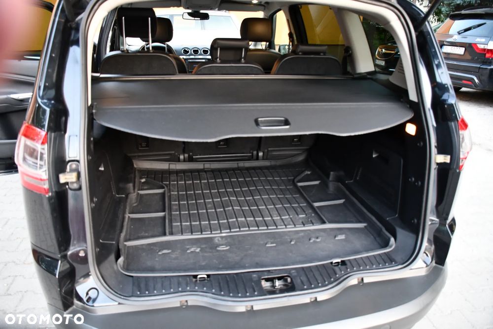 Ford S-Max 2.0 TDCi DPF Titanium - 11