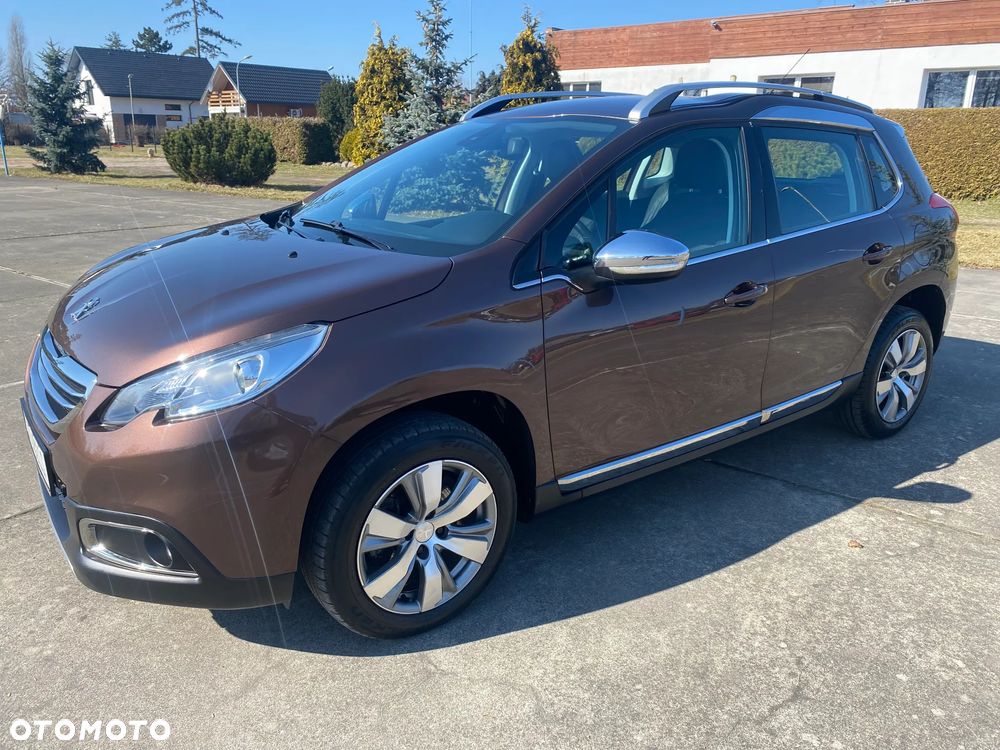 Peugeot 2008 120 VTI Allure - 4