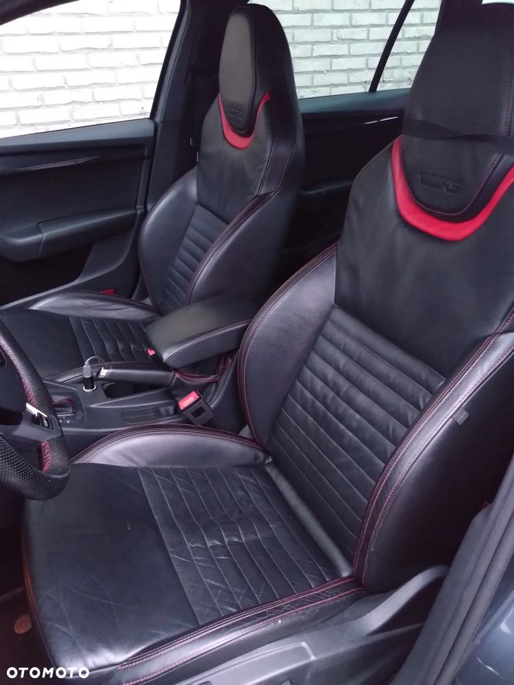 Skoda Octavia 2.0 TDI 4x4 RS DSG - 9