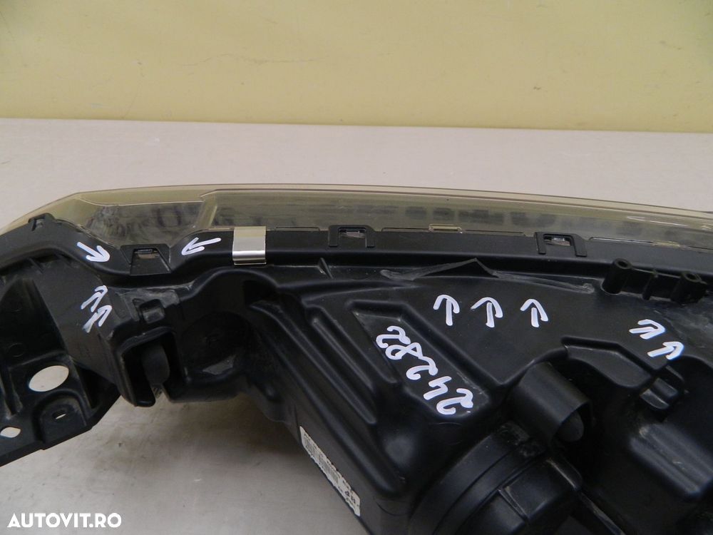 Far dreapta Mitsubishi Outlander Halogen LED, 2015, 2016, 2017, 2018, cod origine ECM921-21A20. - 8