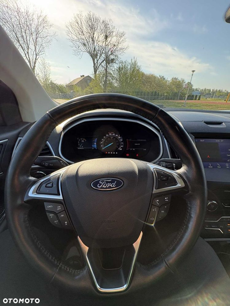 Ford Edge - 7