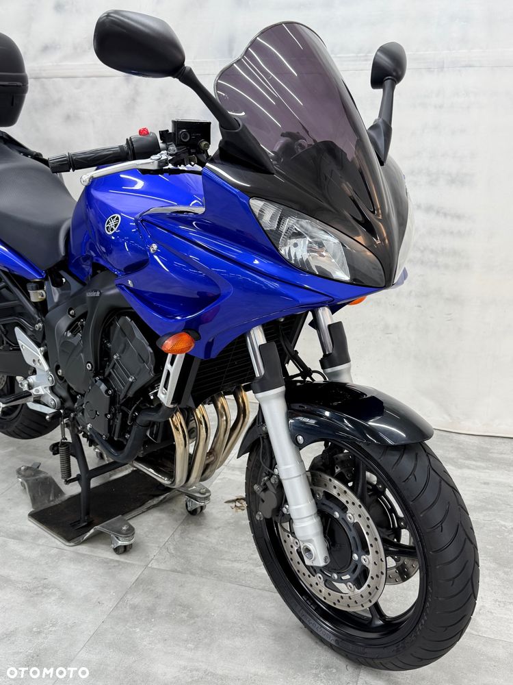 Yamaha FZ6 - 8