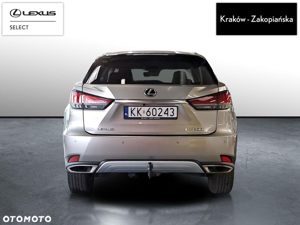Lexus RX - 9