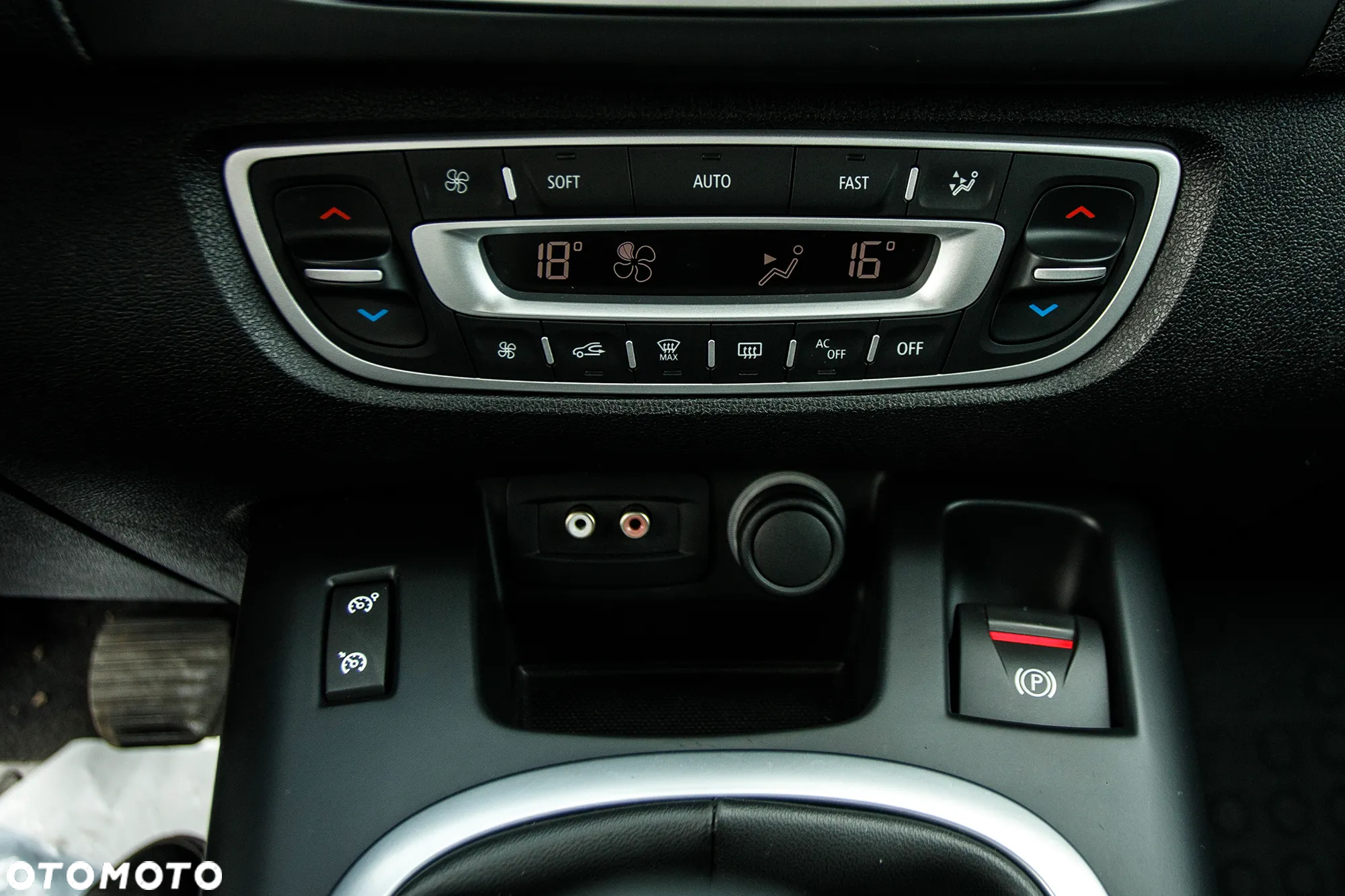 Renault Scenic TCe 130 Dynamique - 18