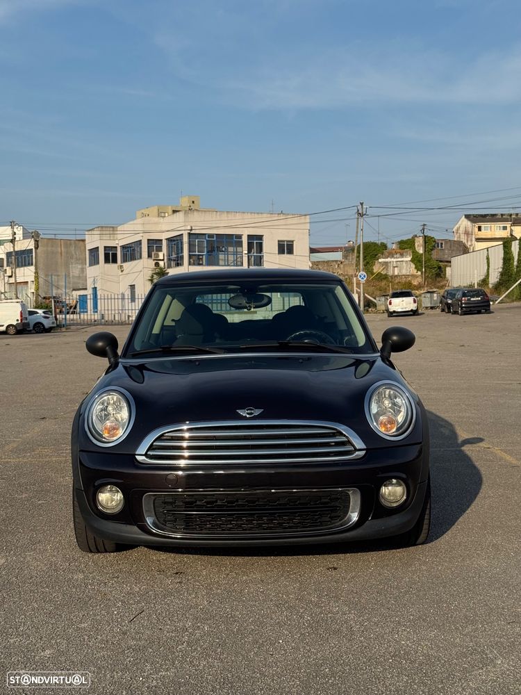 MINI 3 Portas One D - 1