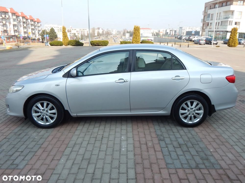 Toyota Corolla 1.6 Premium - 15