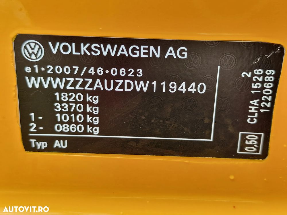 Volkswagen Golf 1.6 TDI 4Motion BlueMotion Technology Cup - 11