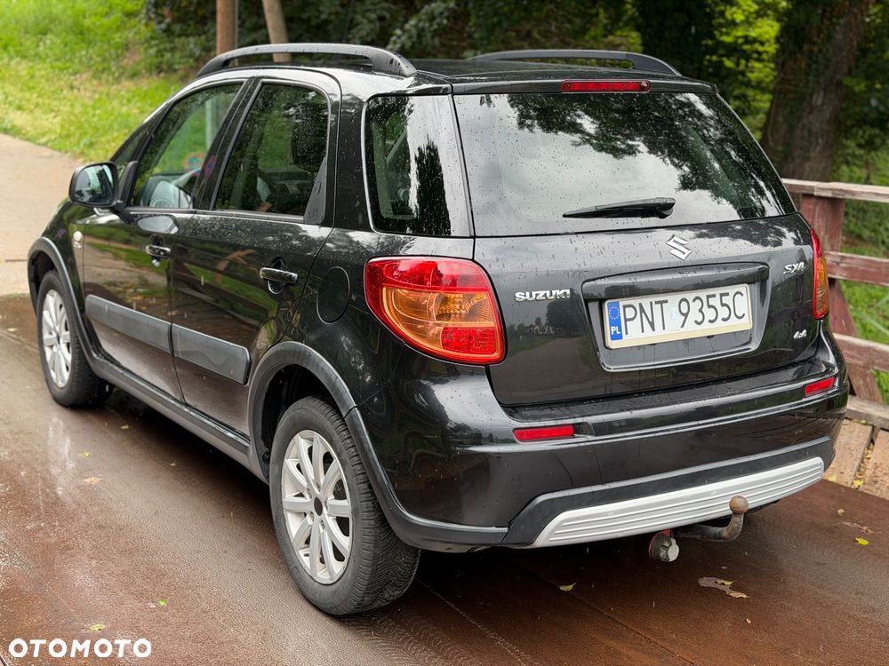 Suzuki SX4 - 4