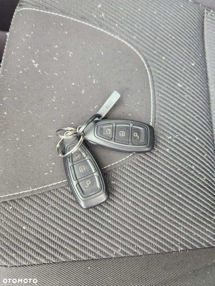 Ford Kuga 1.6 EcoBoost FWD Titanium Plus ASS - 23