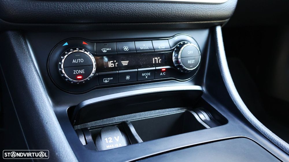Mercedes-Benz GLA 220 d - 34
