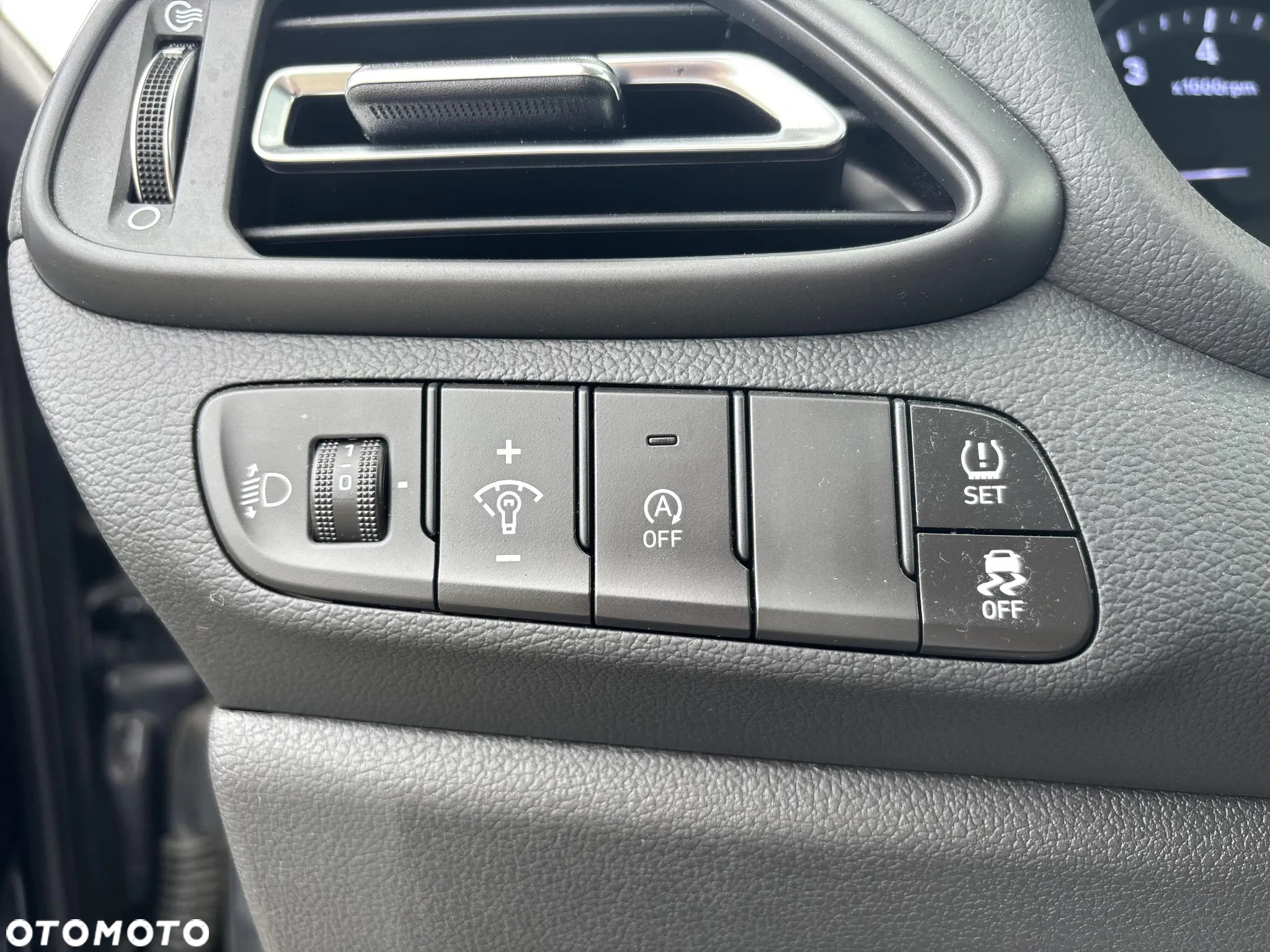 Hyundai i30 1.0 T-GDI Smart DCT - 14