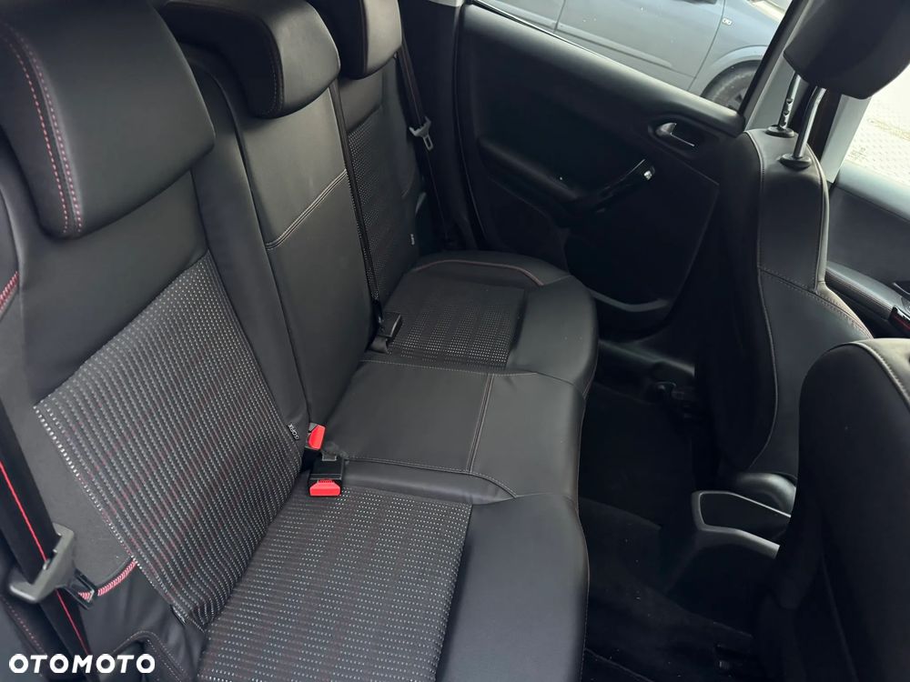 Peugeot 208 PureTech 110 Stop & Start Allure - 18