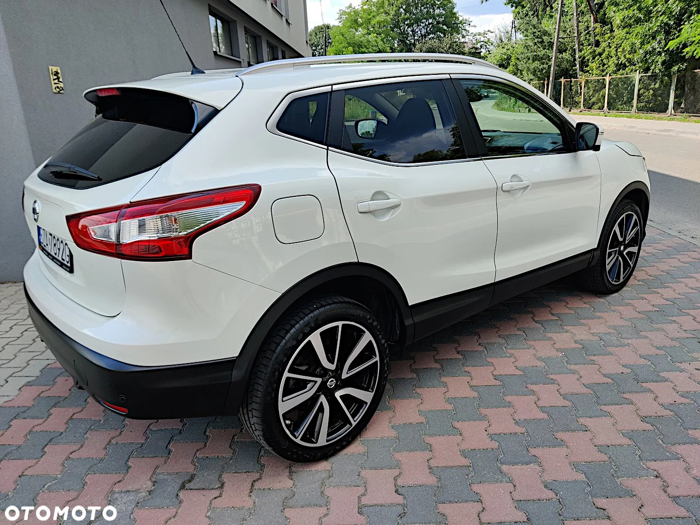 Nissan Qashqai 1.6 DIG-T Tekna+ - 14