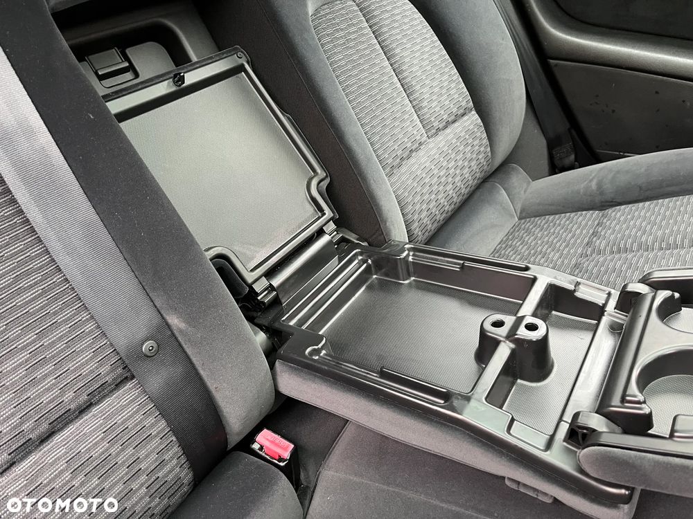 Peugeot 407 2.0 HDi Premium - 12