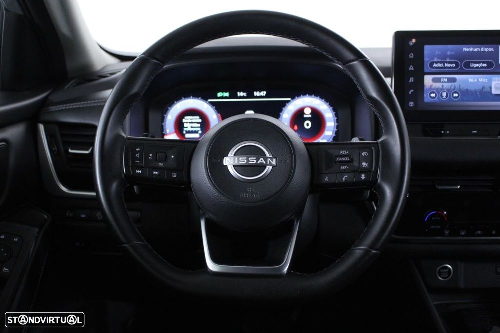 Nissan Qashqai 1.3 DIG-T N-Connecta LED Xtronic - 19