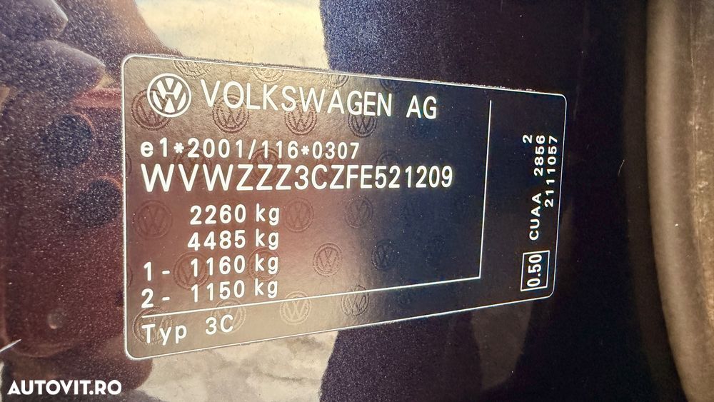Volkswagen Passat 2.0 TDI DSG 4Motion Highline - 16