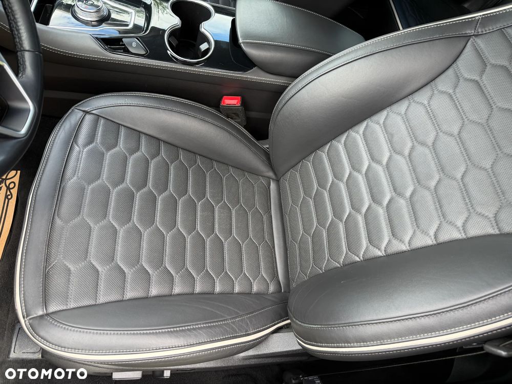 Ford Mondeo 2.0 EcoBlue Allrad VIGNALE - 15