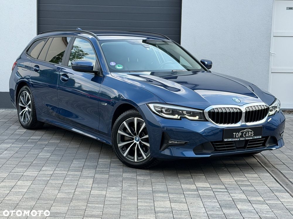 BMW Seria 3 320e Sport Line - 3