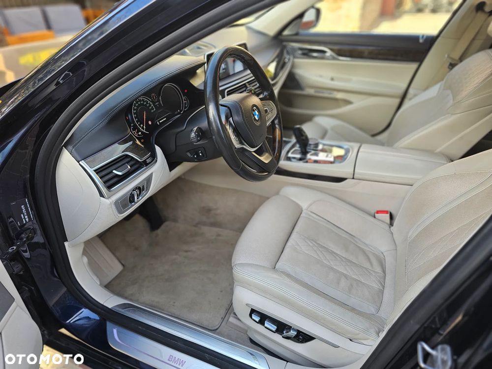 BMW Seria 7 750Li xDrive Edition Exclusive - 5