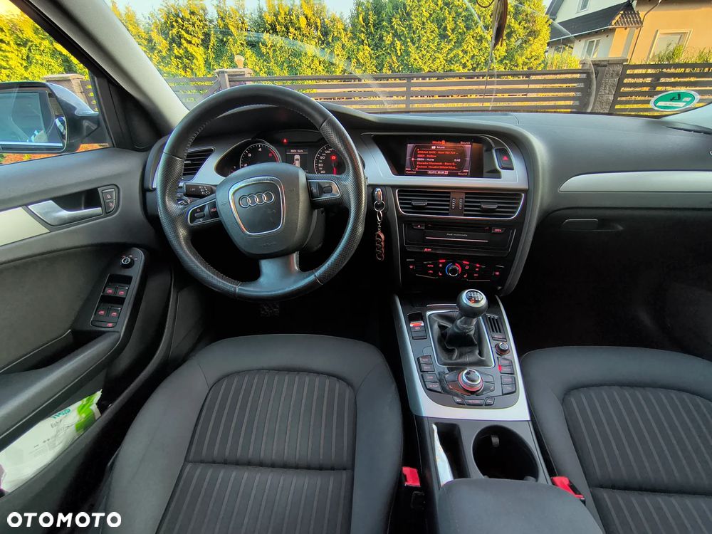 Audi A4 Avant 2.0 TDI DPF Attraction - 17