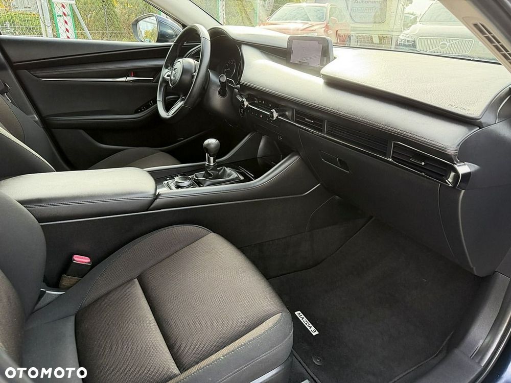 Mazda 3 - 11