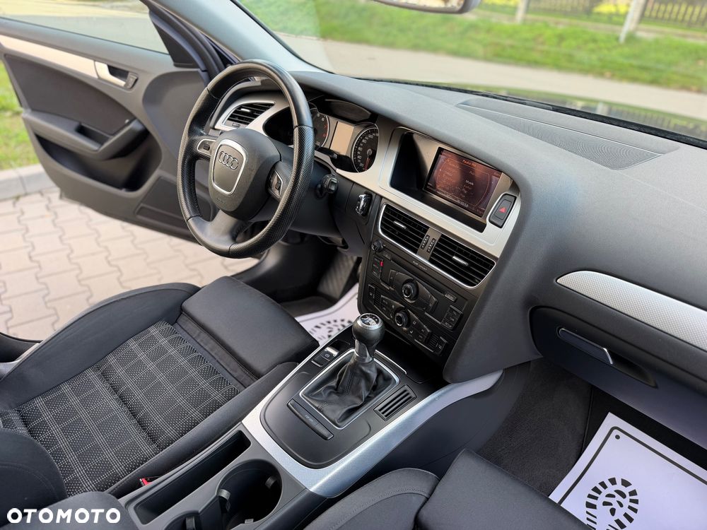 Audi A4 Avant 1.8 TFSI Attraction - 29